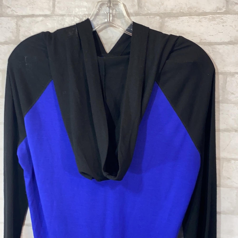 Alo long sleeve hoodie shirt size M - Picture 6 of 8